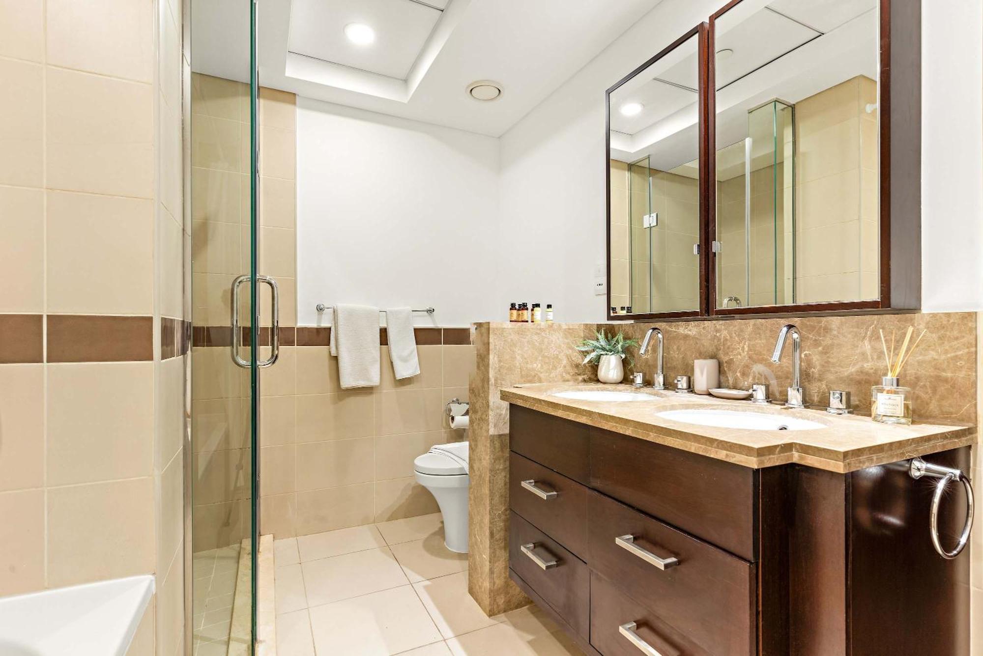 Silkhaus Elite 1bdr At 29 Boulevard Downtown Apartment *